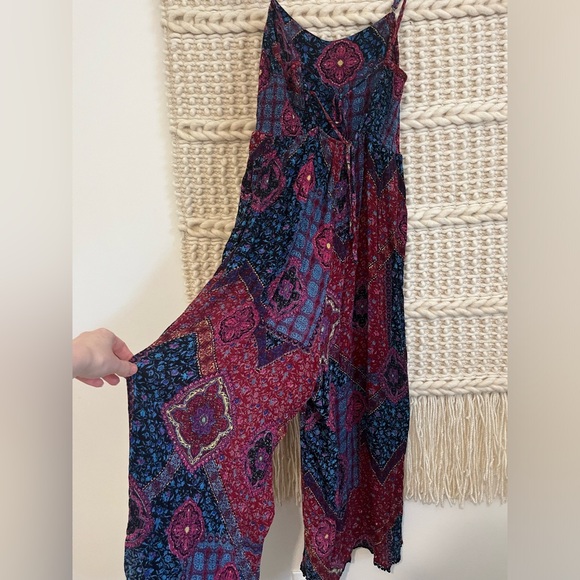 MARSHALLS XS JUMPSUIT/ROMPER Paisley Pattern with open back and pockets - Picture 4 of 7